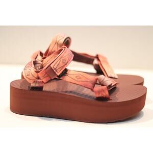 Teva Universal Sunscape Sandal Sz 7